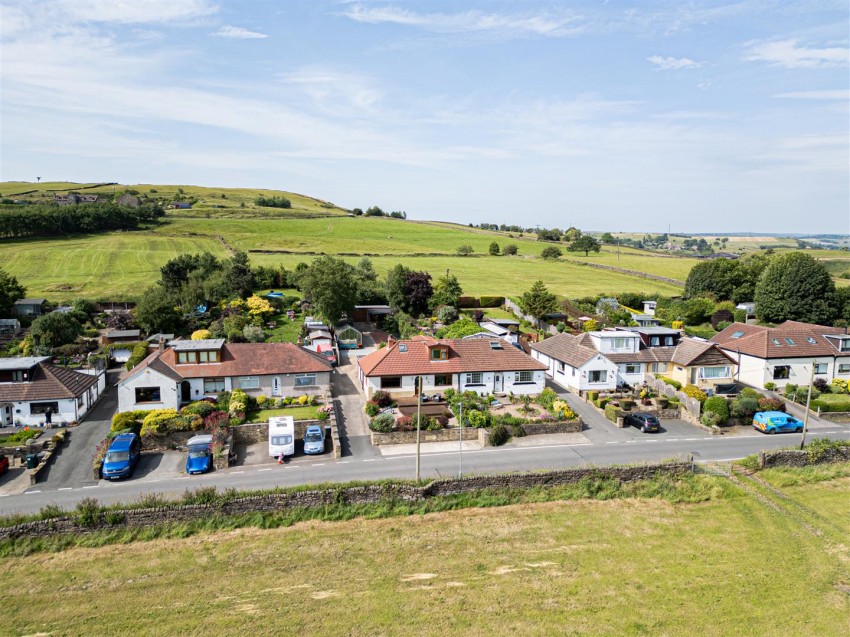 Images for Moor View Drive, Bingley