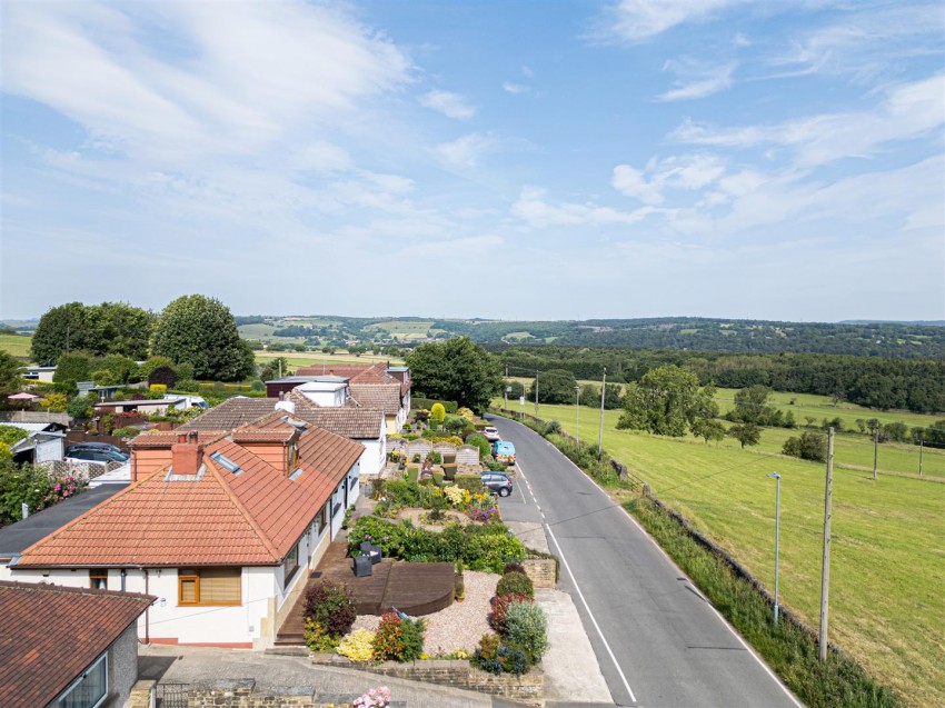 Images for Moor View Drive, Bingley
