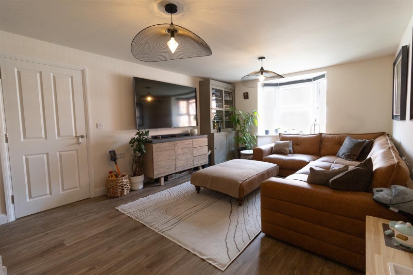 Images for Nightingale Close, Hardwicke