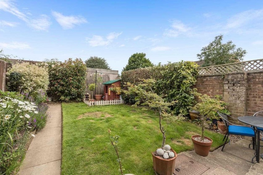 Images for Sycamore Avenue,,Horsham