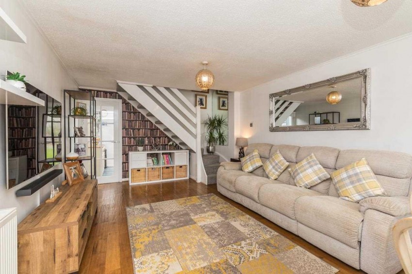 Images for Sycamore Avenue,,Horsham