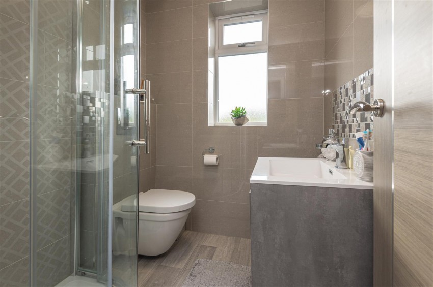 Images for Broomfield Road, Fixby, HD2