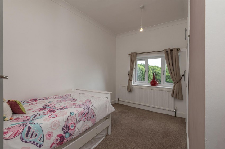 Images for Broomfield Road, Fixby, HD2