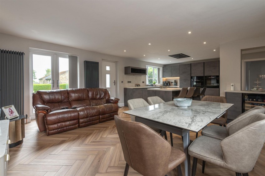 Images for Broomfield Road, Fixby, HD2