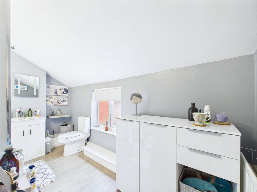 Images for High Bank Road, Burton-On-Trent