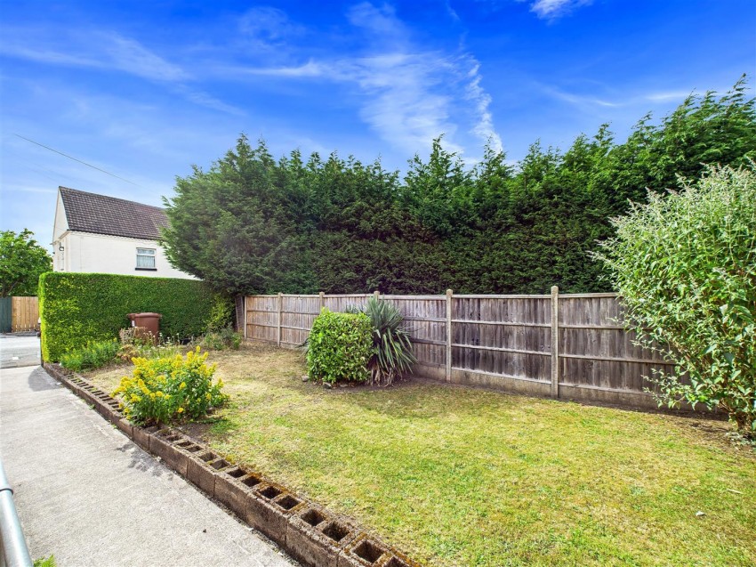 Images for High Bank Road, Burton-On-Trent