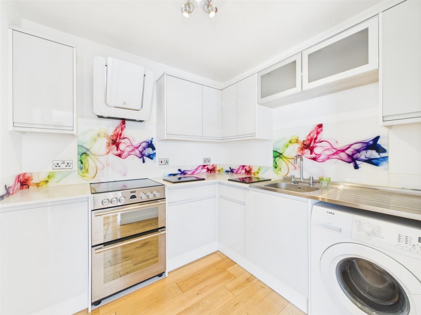 Images for Seahouse, Dorothy Avenue, Peacehaven