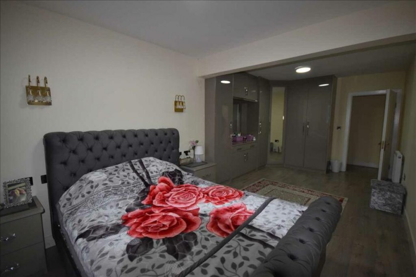 Images for Isobel Close, Manchester