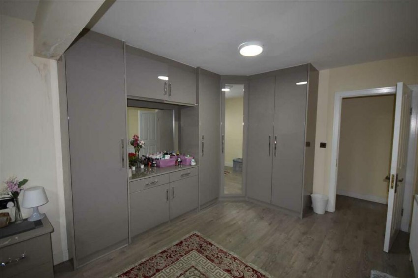 Images for Isobel Close, Manchester