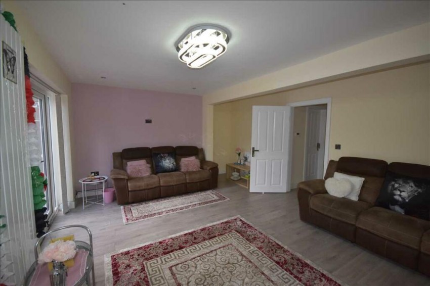 Images for Isobel Close, Manchester