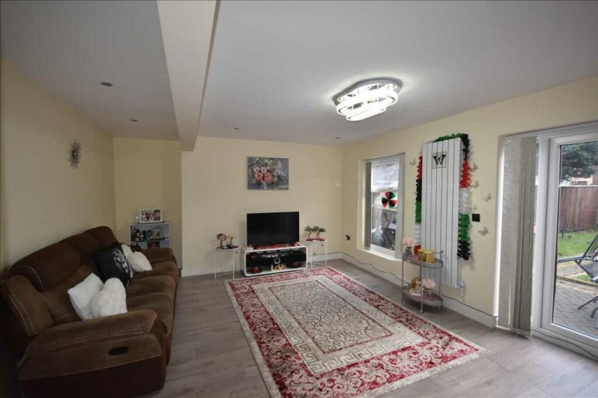 Images for Isobel Close, Manchester