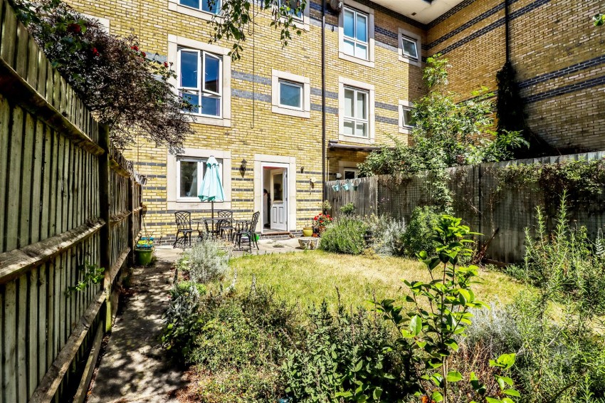 Images for Longworth Avenue, Chesterton