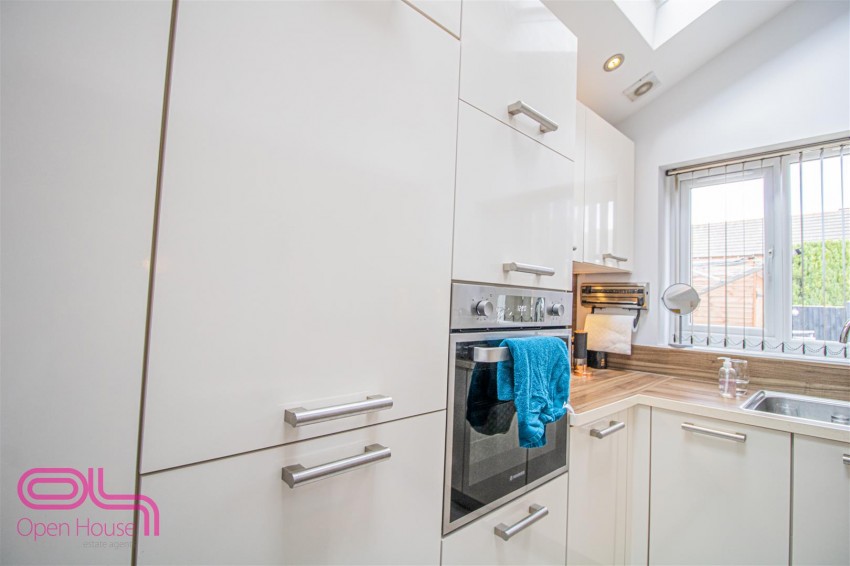 Images for Beaumont Chase, Bolton