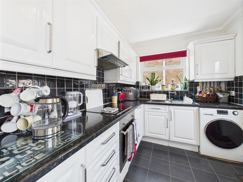 Images for Malines Avenue, Peacehaven