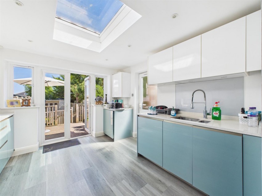 Images for Broomfield Avenue Peacehaven