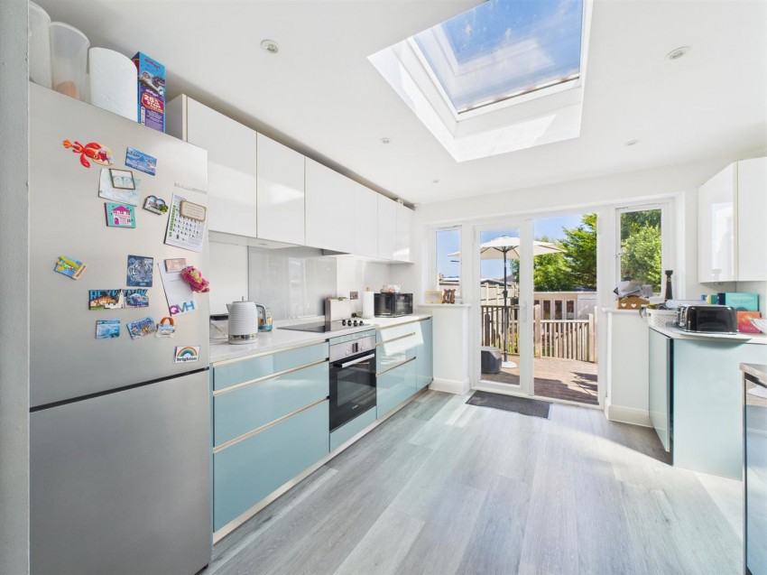 Images for Broomfield Avenue Peacehaven