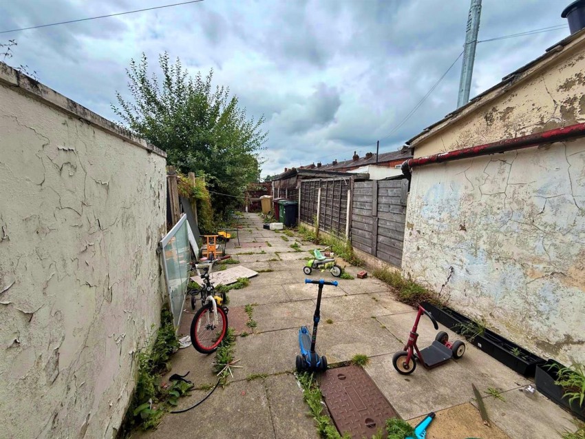 Images for Morris Green Lane, Bolton