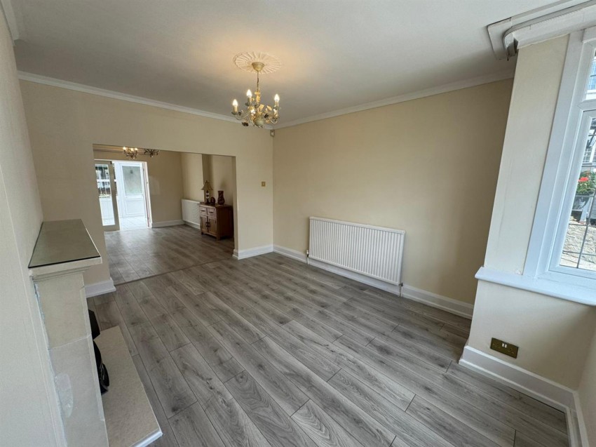 Images for Mayfield Drive, Sandbeds