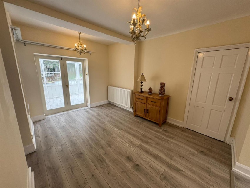 Images for Mayfield Drive, Sandbeds