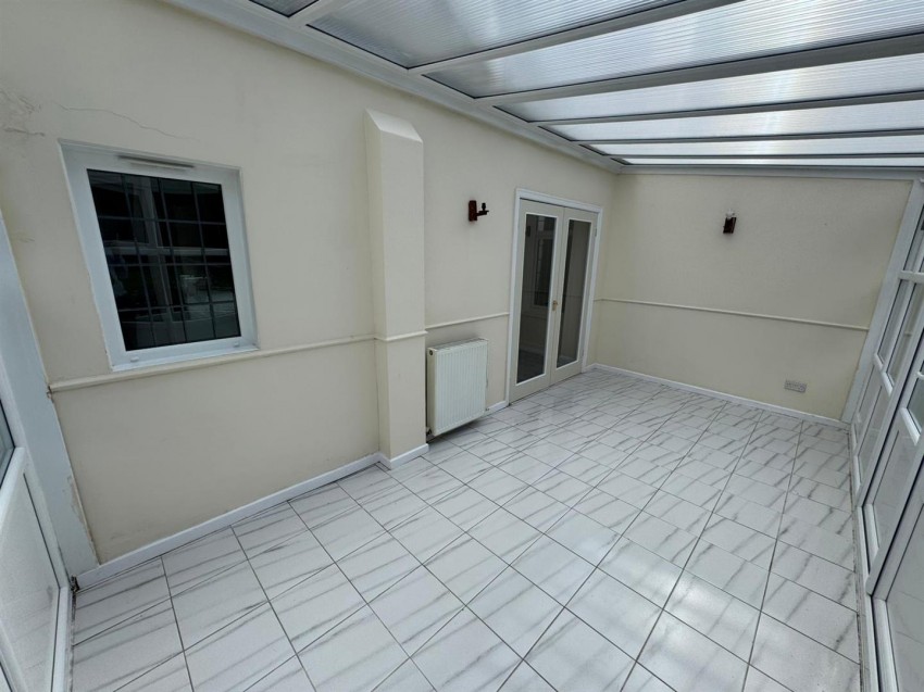 Images for Mayfield Drive, Sandbeds
