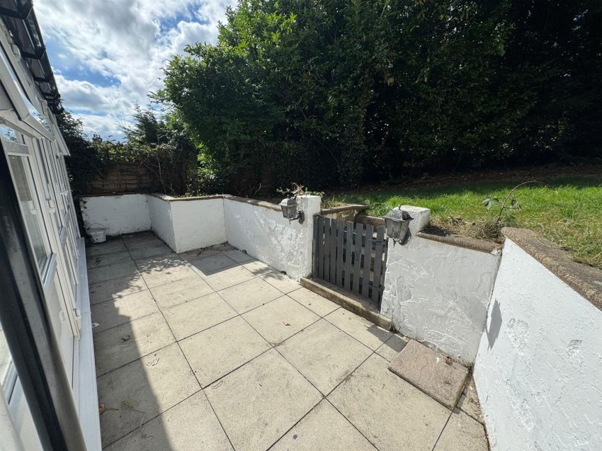 Images for Mayfield Drive, Sandbeds