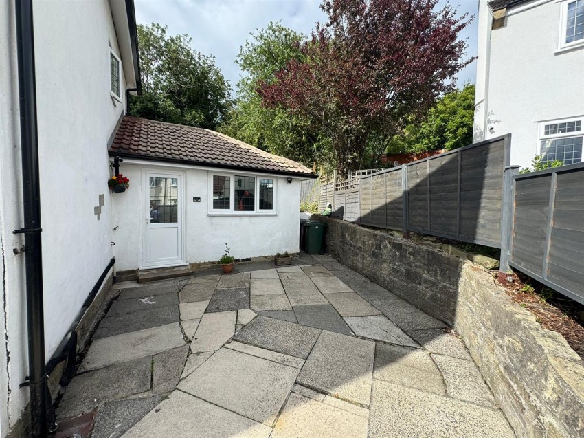 Images for Mayfield Drive, Sandbeds