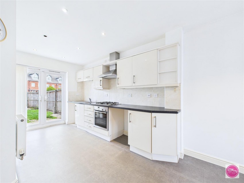 Images for Blakeholme Court, Burton-On-Trent