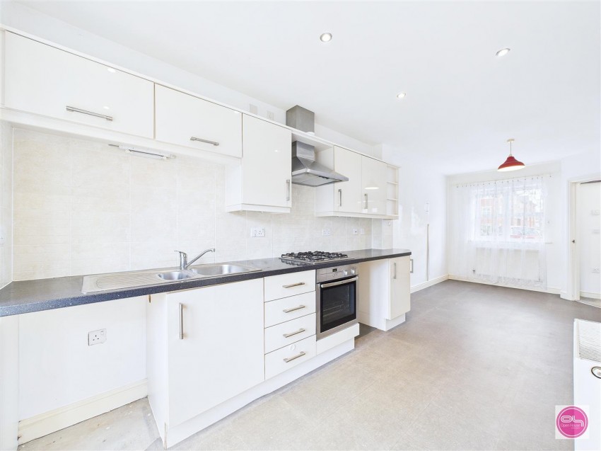 Images for Blakeholme Court, Burton-On-Trent