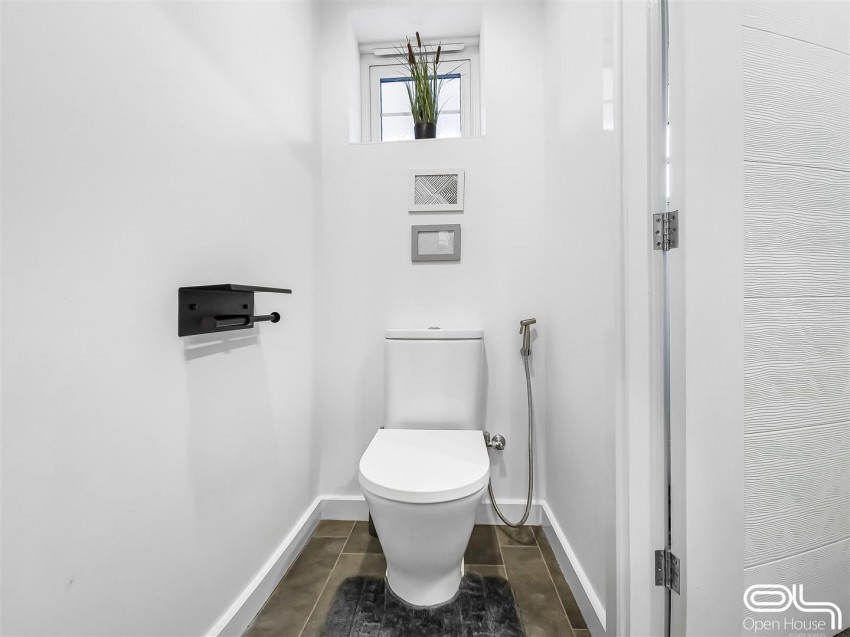 Images for Moore Road, Anslow