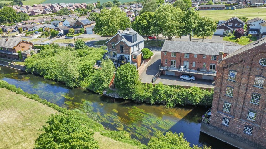 Images for The Old Mill, The Flour Mills, Burton-On-Trent