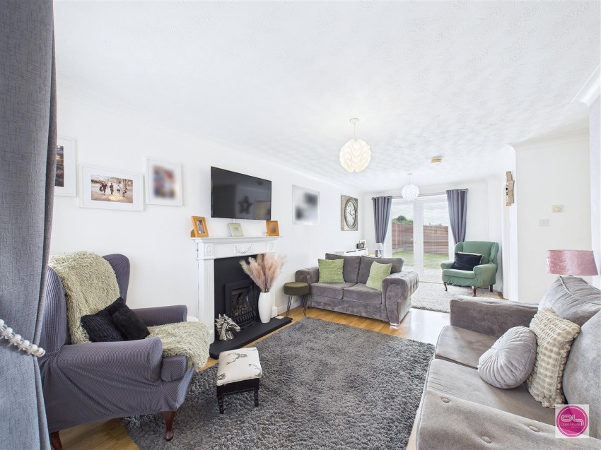 Images for The Gables, Newhall