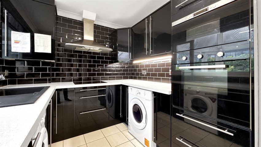 Images for Cringle Close, Bolton