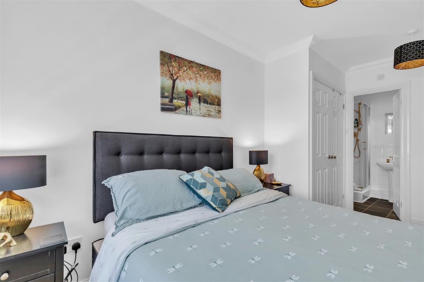 Images for Bowes Close,,Horsham