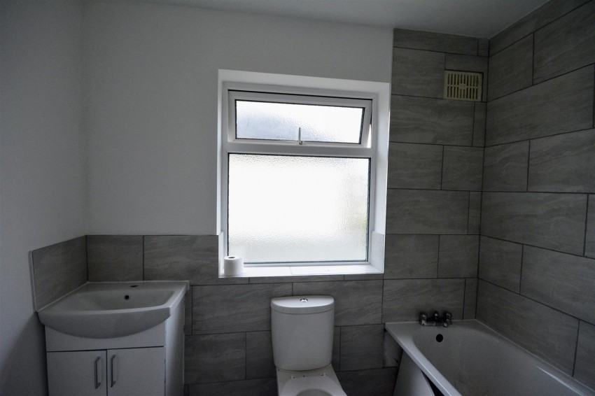 Images for Derek Avenue, Epsom
