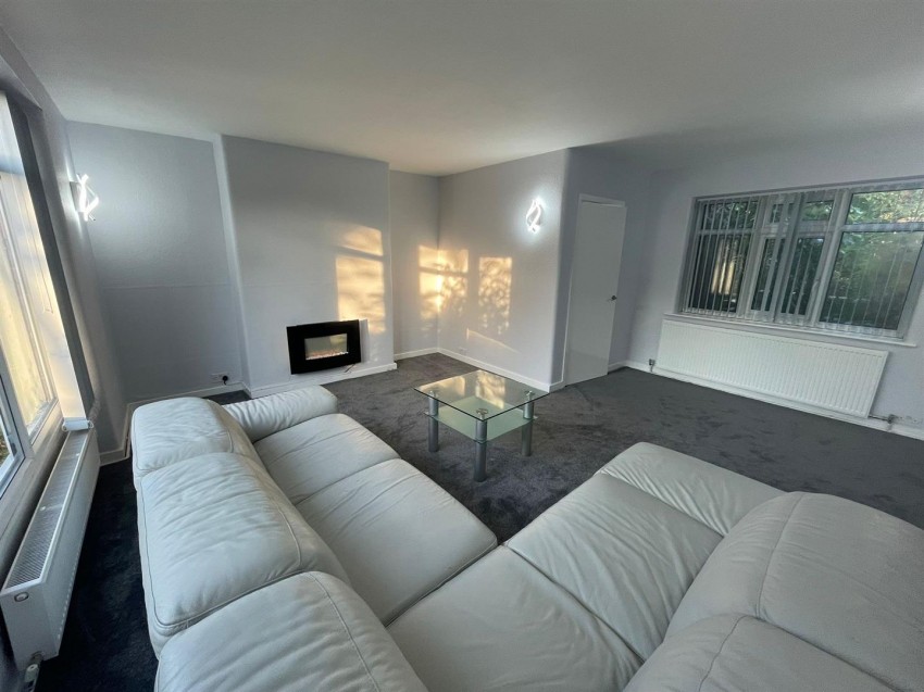 Images for Weygates Drive, Hale Barnes