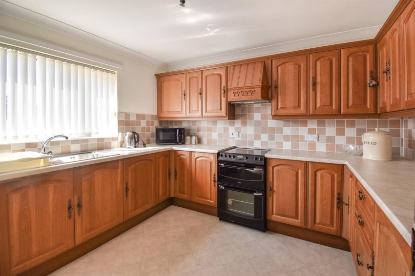 Images for Whitecroft, Maryport