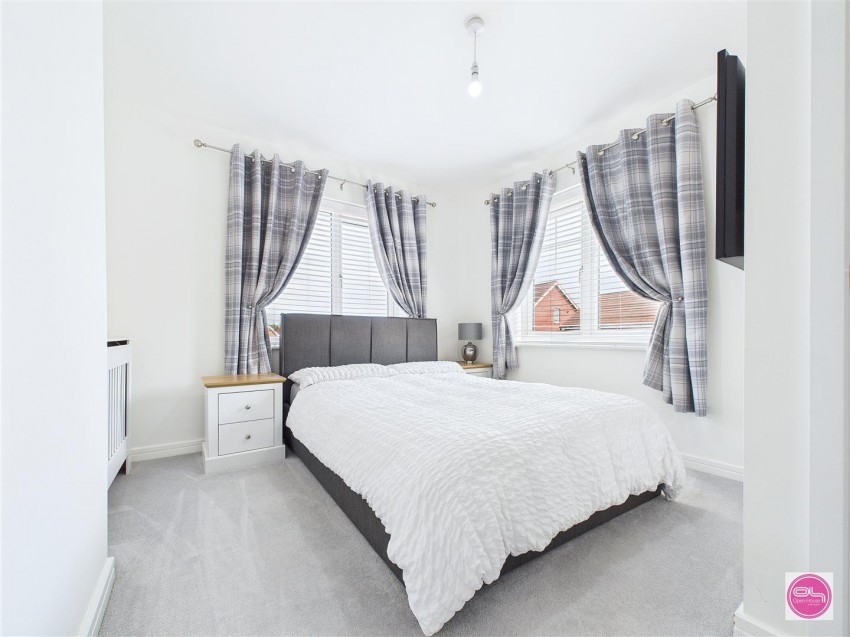 Images for Coral Lane, Newhall