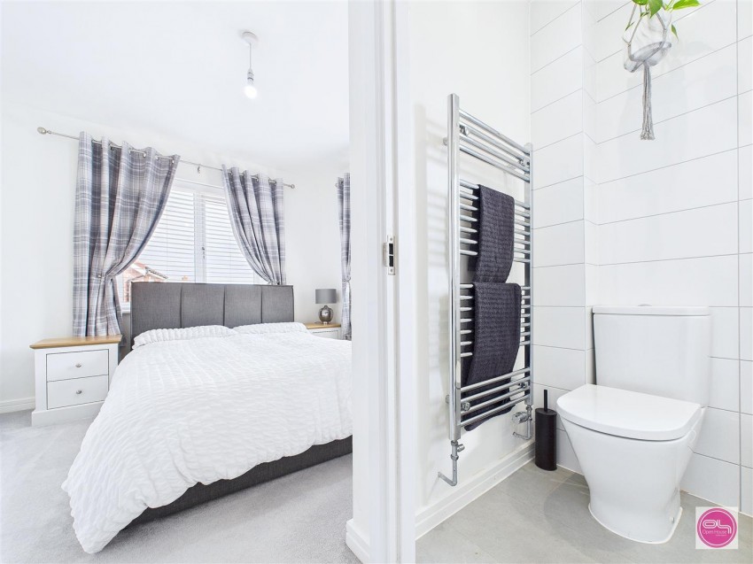Images for Coral Lane, Newhall
