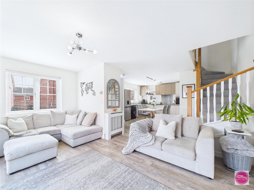 Images for Coral Lane, Newhall