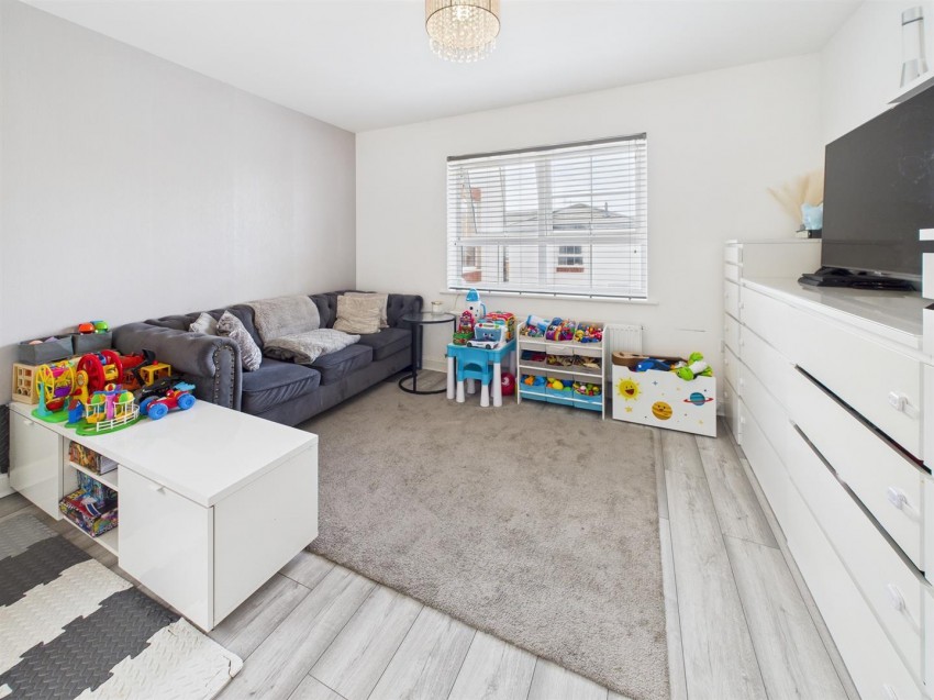 Images for Swallow Close, Peacehaven