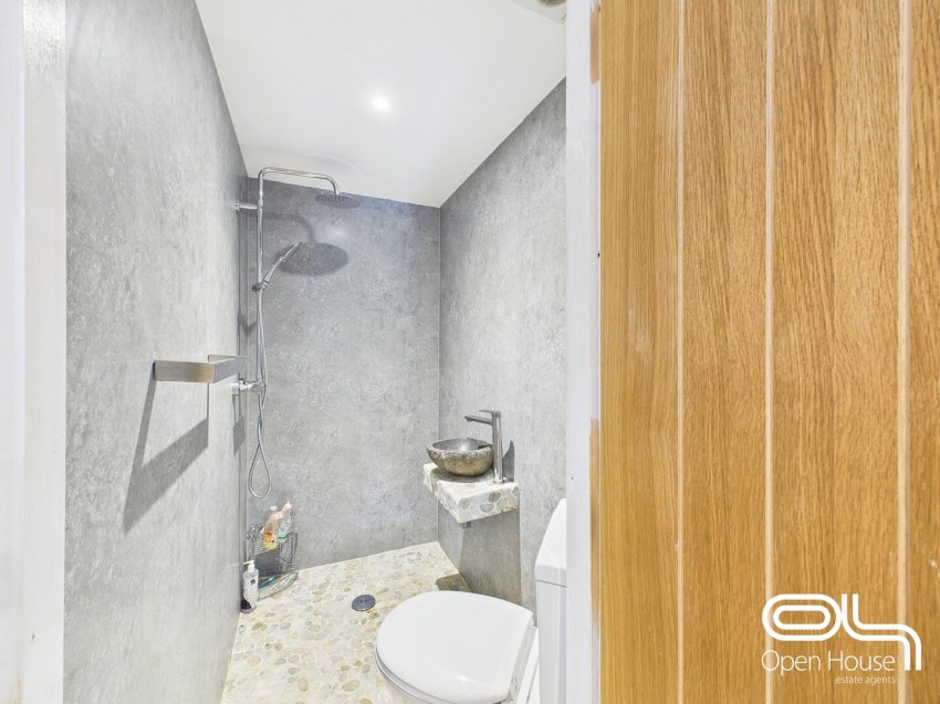Images for Meadow Lane, Derrington