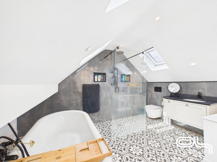 Images for Meadow Lane, Derrington