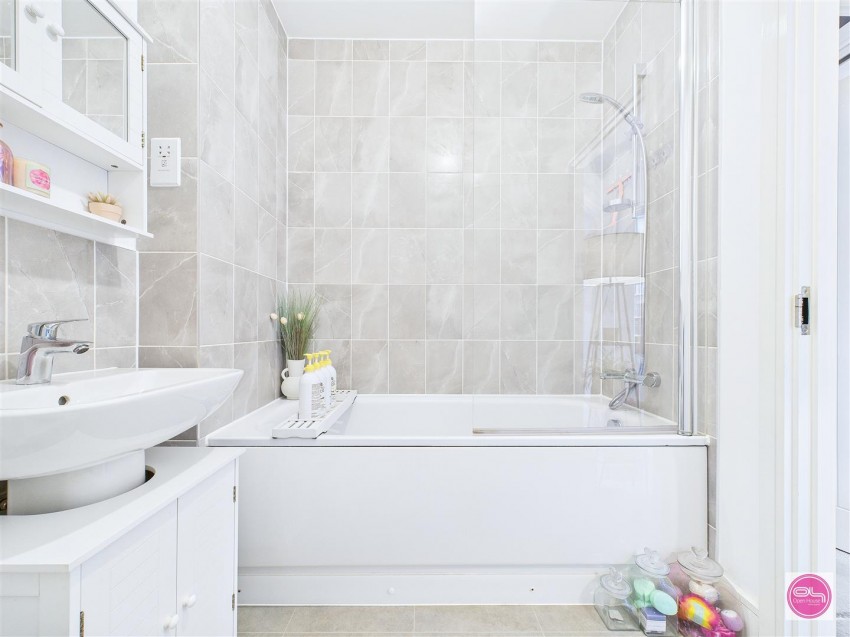 Images for Skylark Drive, Branston