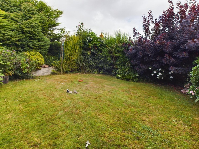 Images for Bee Road Peacehaven