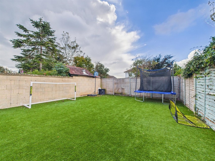 Images for Dorothy Avenue, Peacehaven