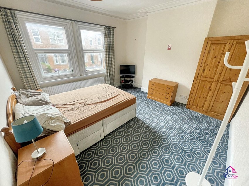 Images for Avenue Road, Grantham