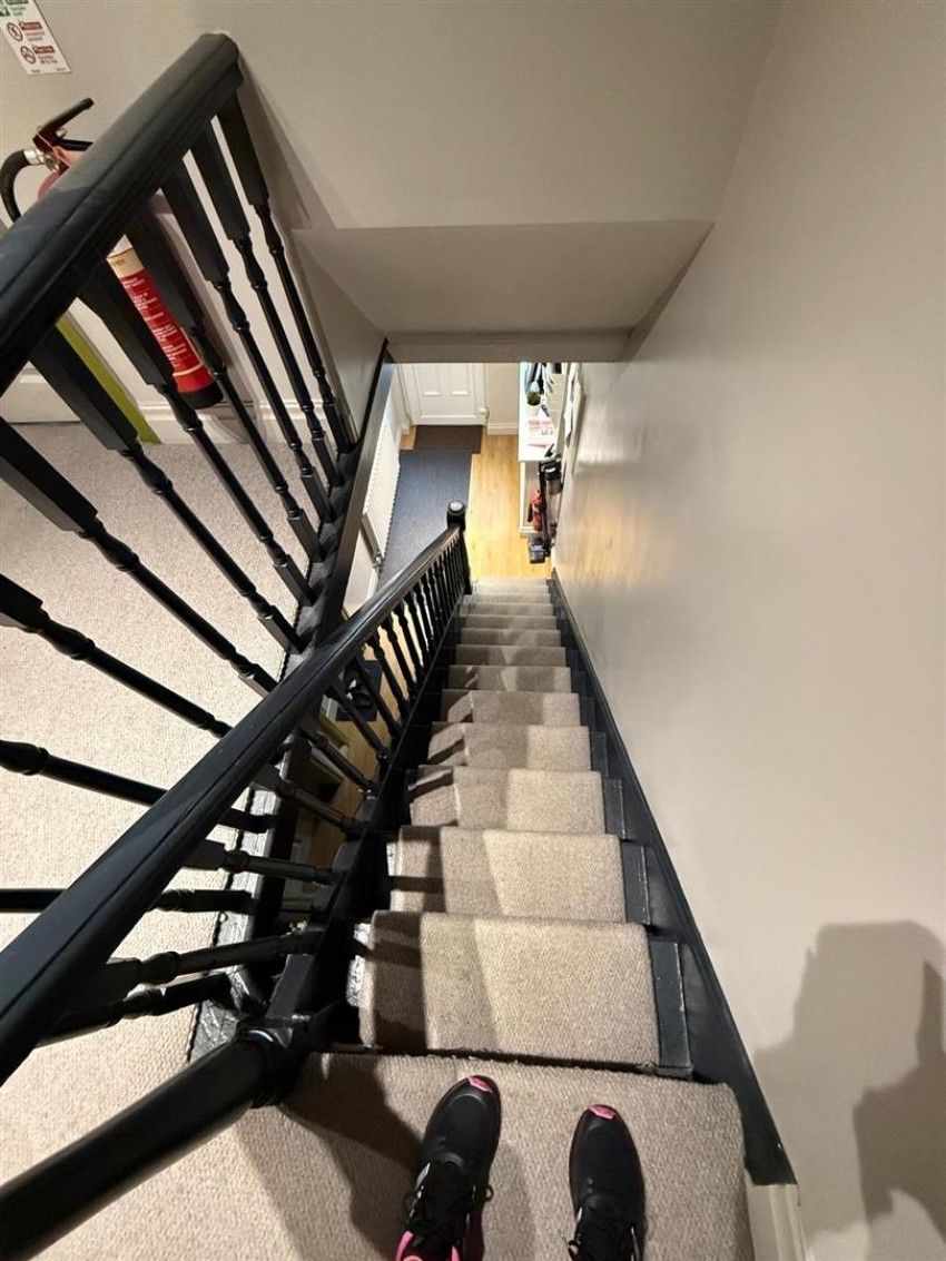 Images for Room 1, Elm Vale, Liverpool