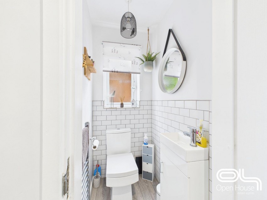 Images for Thomas Avenue, Stone