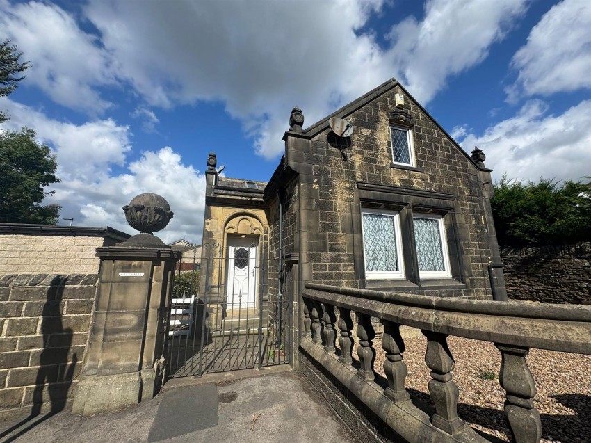 Images for Lees Lane, Haworth, Keighley