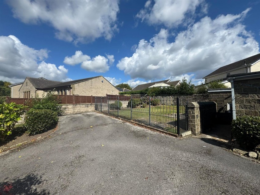 Images for Lees Lane, Haworth, Keighley